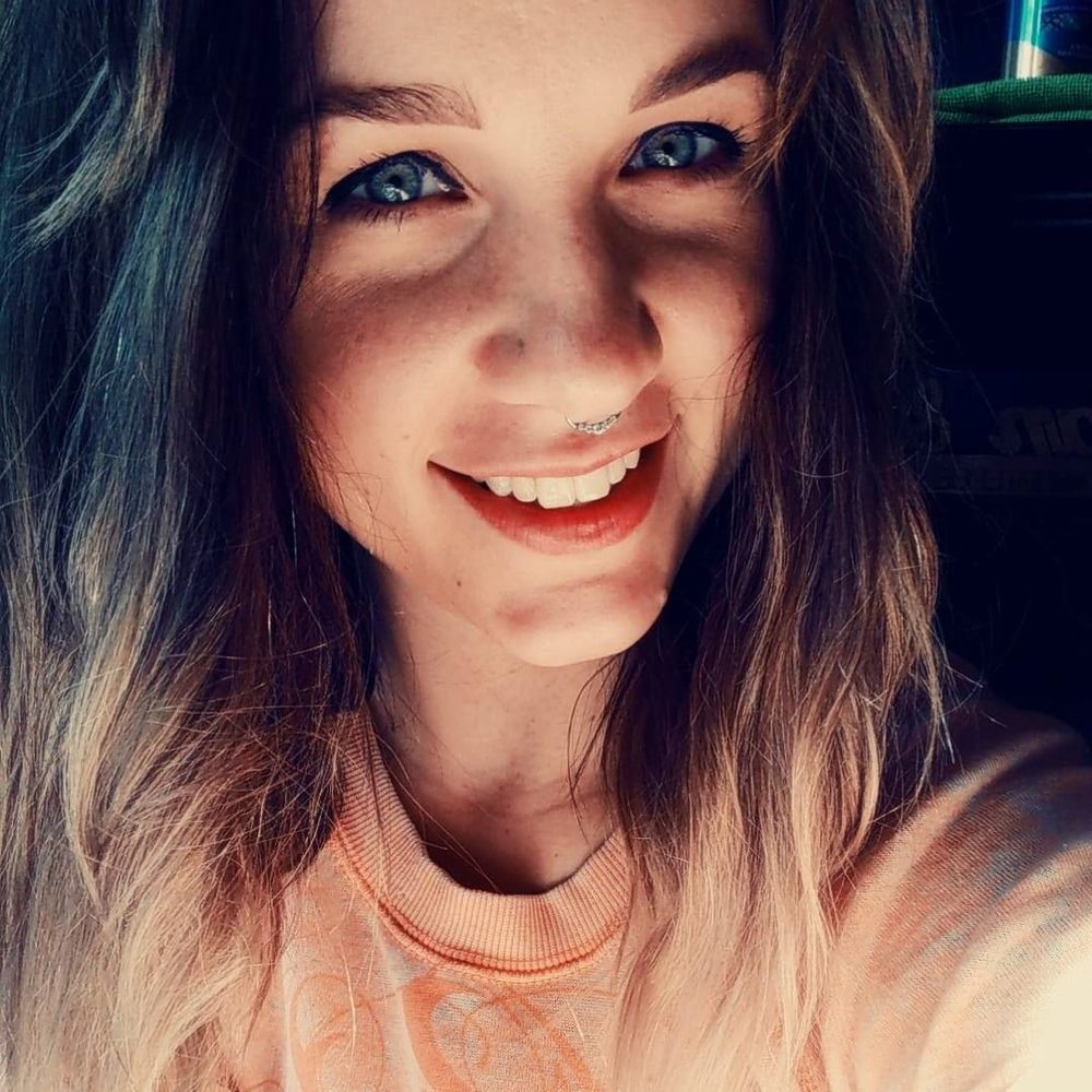 Meet your Posher, Tayler